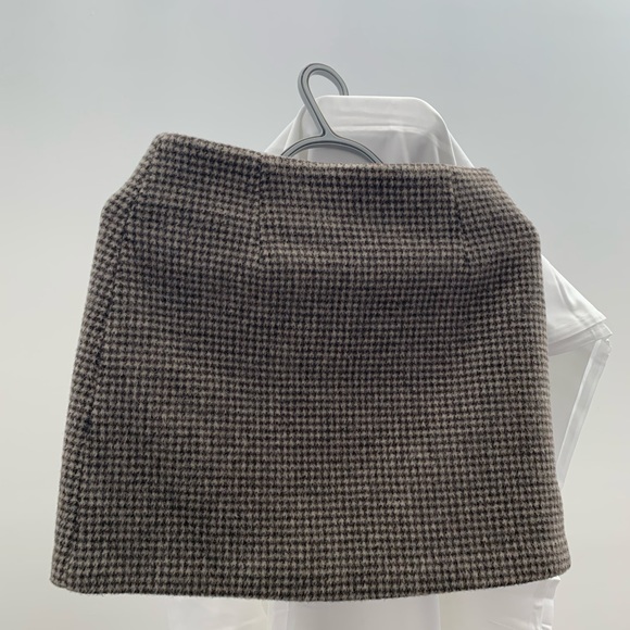 Korean street brand/ brown check A- line wool skirt/ S size - Picture 3 of 4
